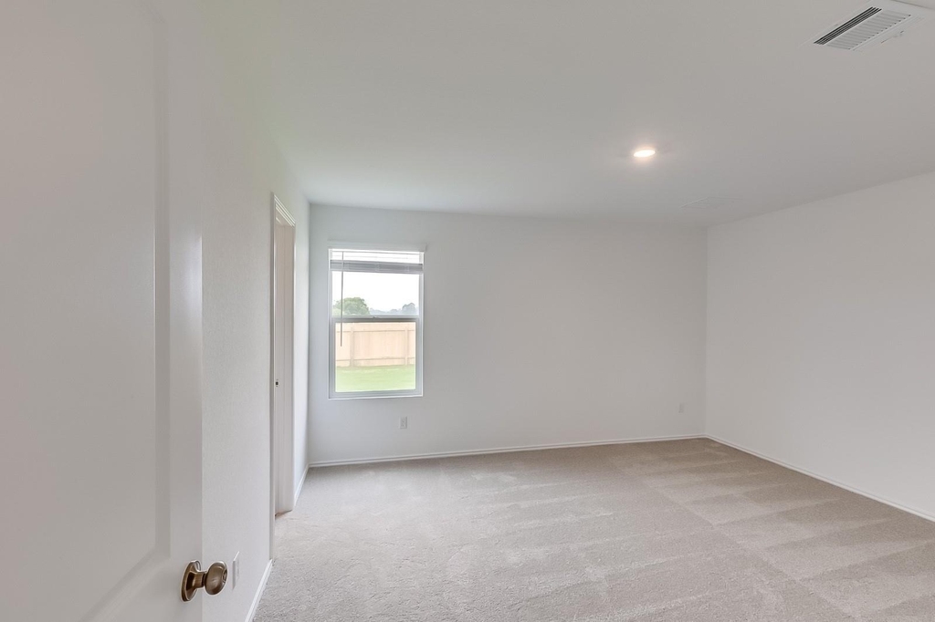 1105 Catfish Ln - Photo 7