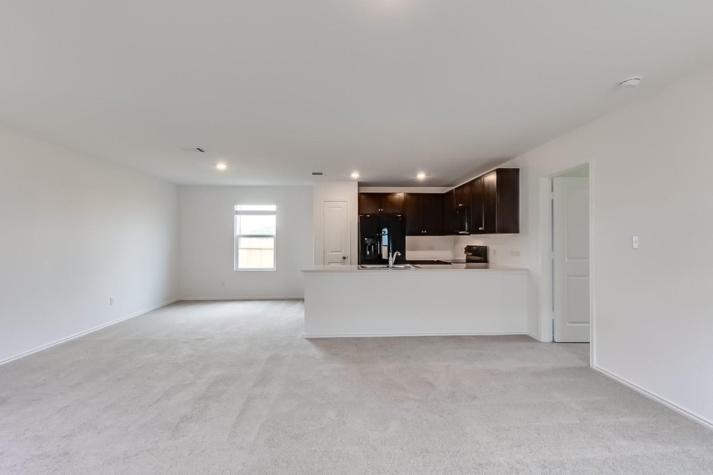 1105 Catfish Ln - Photo 12