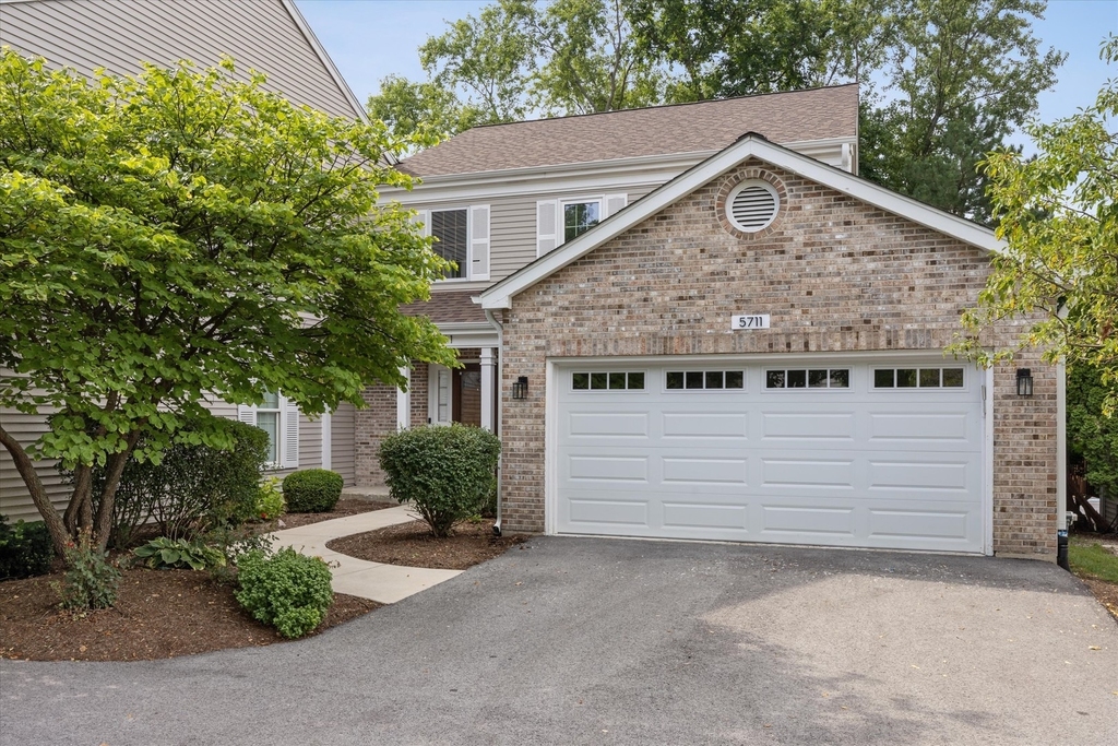 5711 Foxgate Lane - Photo 0