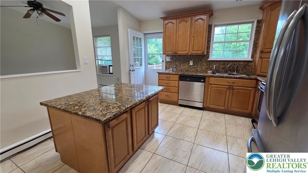 481 Savage Road - Photo 9