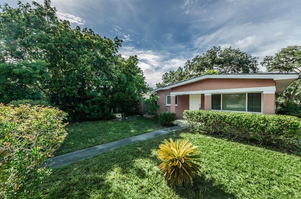5401 5th Avenue N - Photo 1