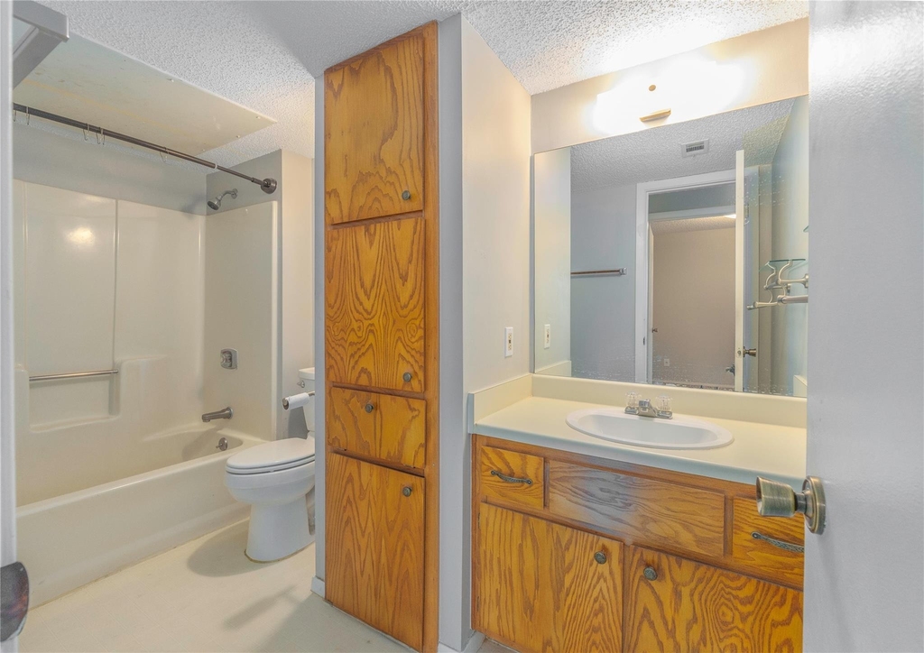 6903 Deatonhill Dr - Photo 12