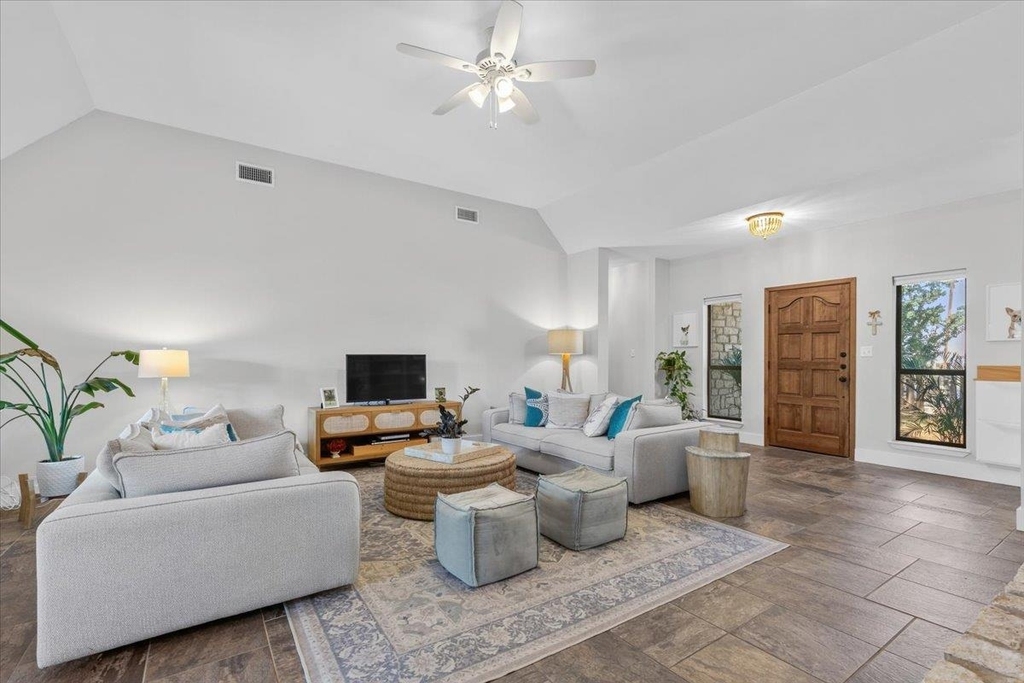 116 Lei Ct - Photo 6