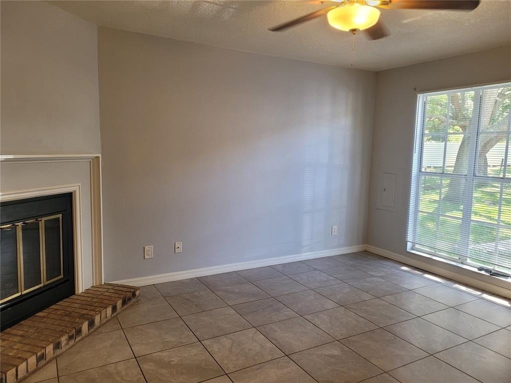11301 Grandville Drive - Photo 4