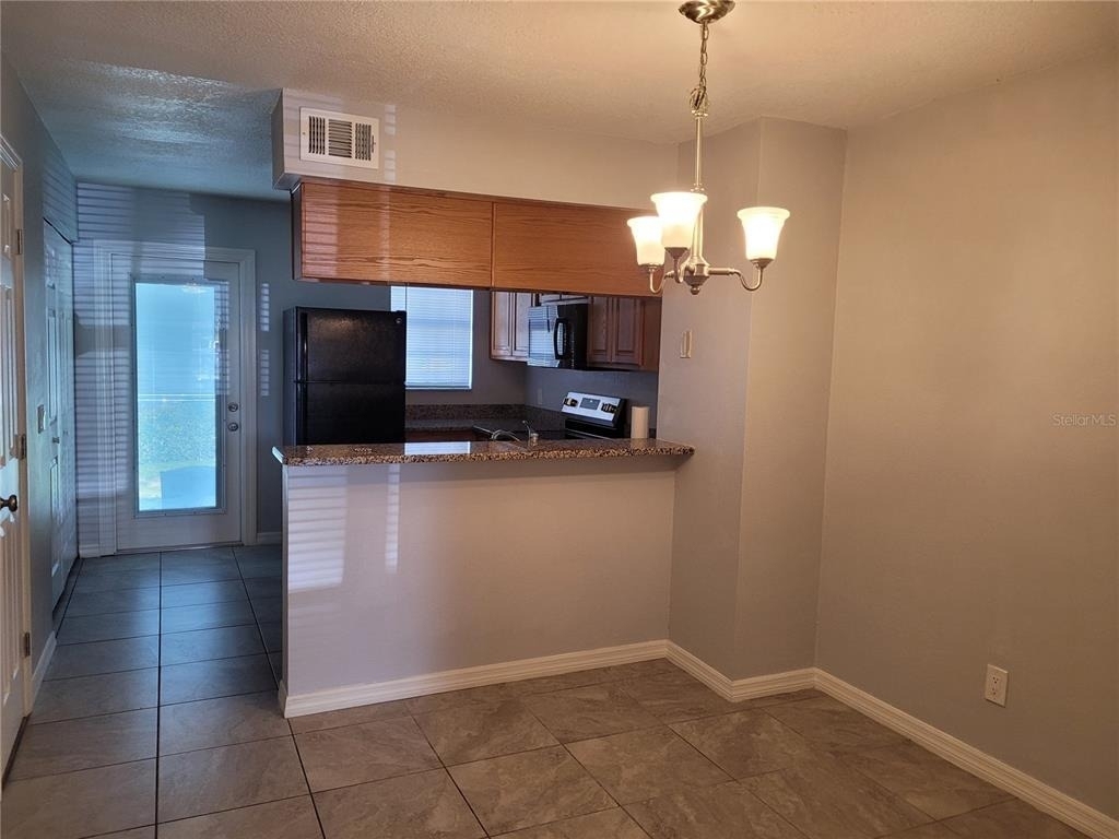 11301 Grandville Drive - Photo 5
