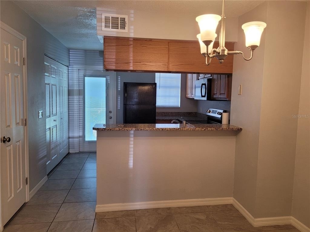 11301 Grandville Drive - Photo 6