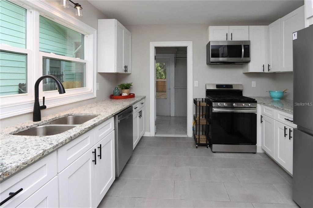 1532 13th Street S - Photo 6