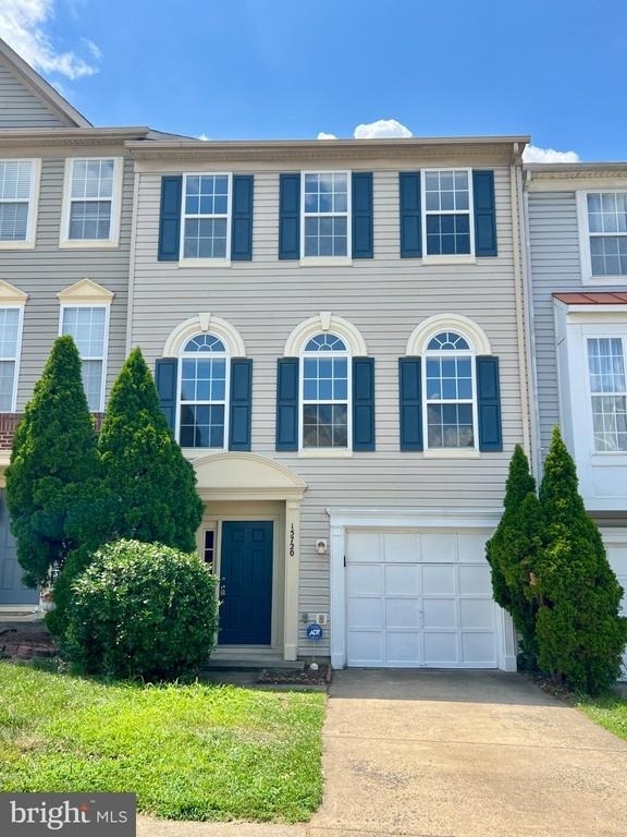 15720 Palermo Terrace - Photo 0