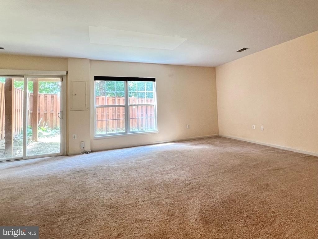 15720 Palermo Terrace - Photo 21