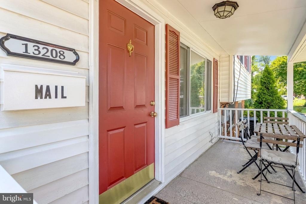 13208 Aldrin Street - Photo 4