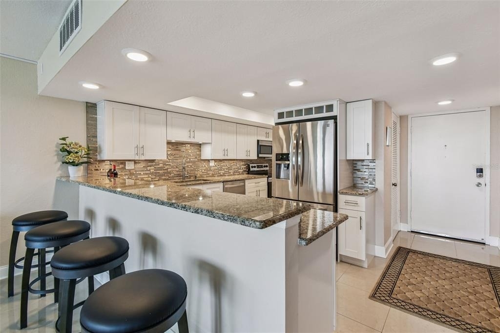 7400 Sun Island Drive S - Photo 9