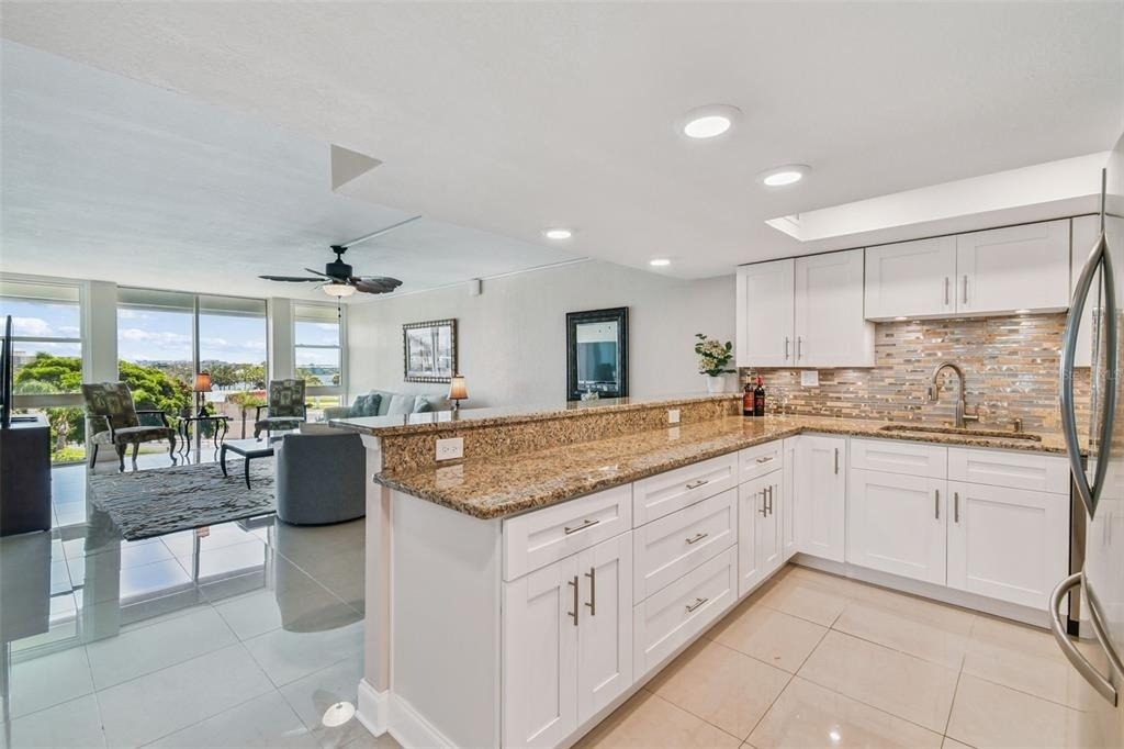 7400 Sun Island Drive S - Photo 8