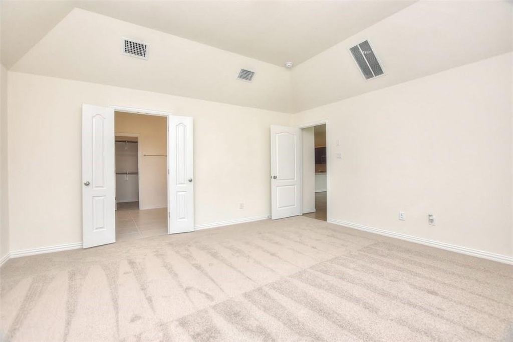 2005 Southcreek Dr - Photo 26