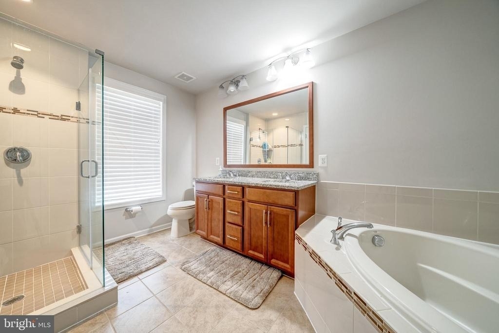 22489 Naugatuck Square - Photo 22