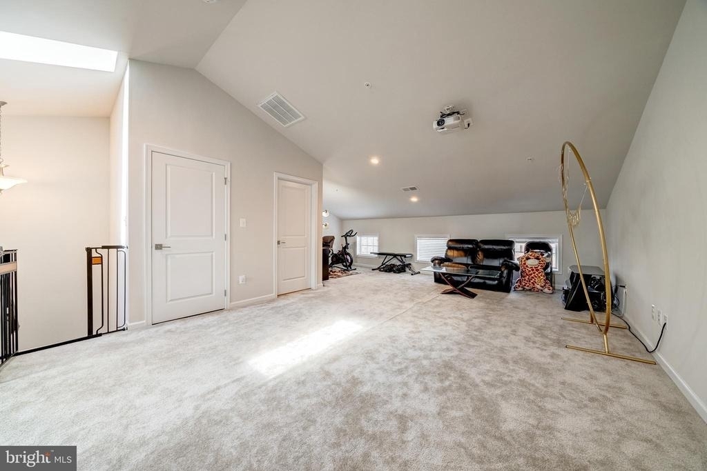 22489 Naugatuck Square - Photo 27
