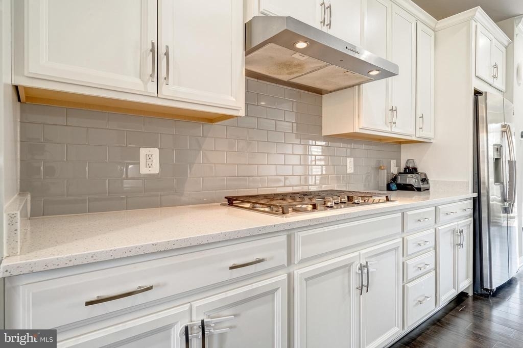 22489 Naugatuck Square - Photo 17