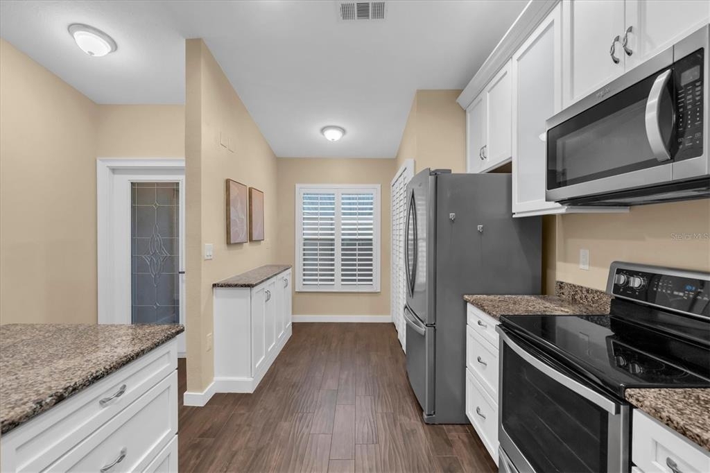 3203 Charter Club Drive - Photo 11