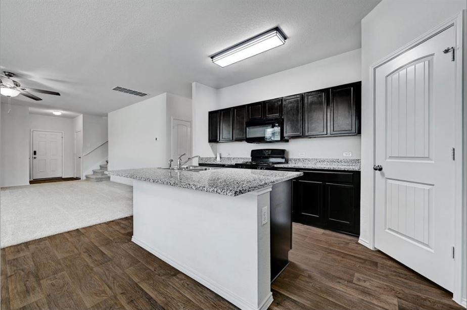 3705 Conyers Ln - Photo 11