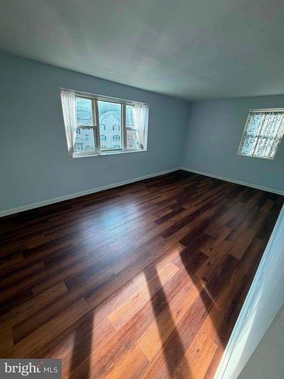 3051 Patrick Henry Drive - Photo 4