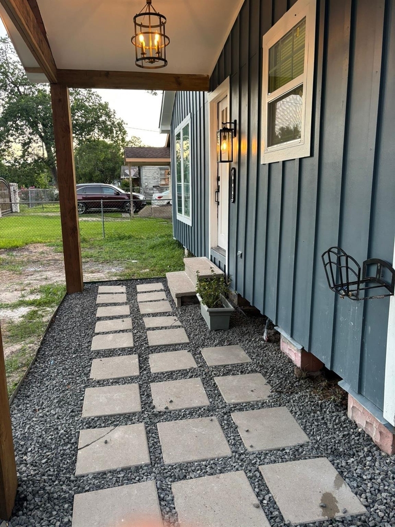 4013 Vaughn Street - Photo 6