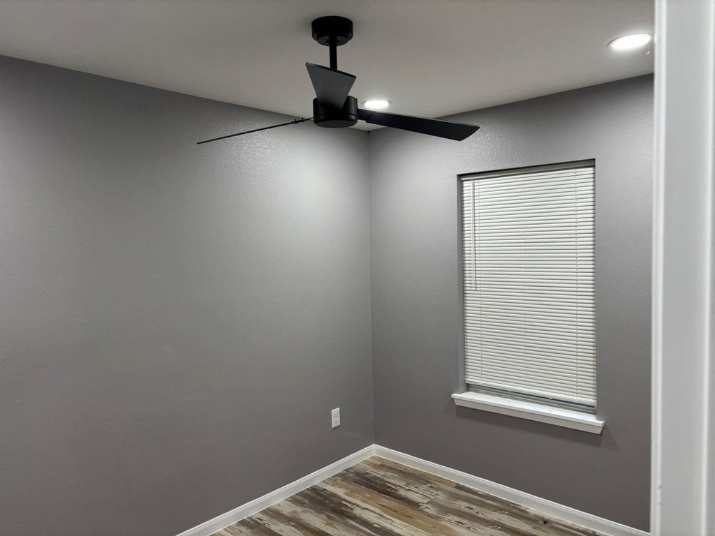 4013 Vaughn Street - Photo 4