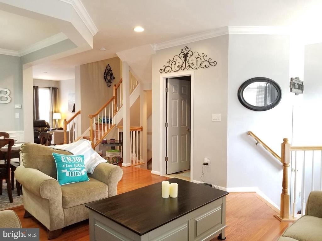 8234 Gunston Commons Way - Photo 4
