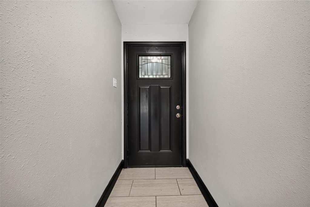 19326 Leafwood Lane - Photo 5