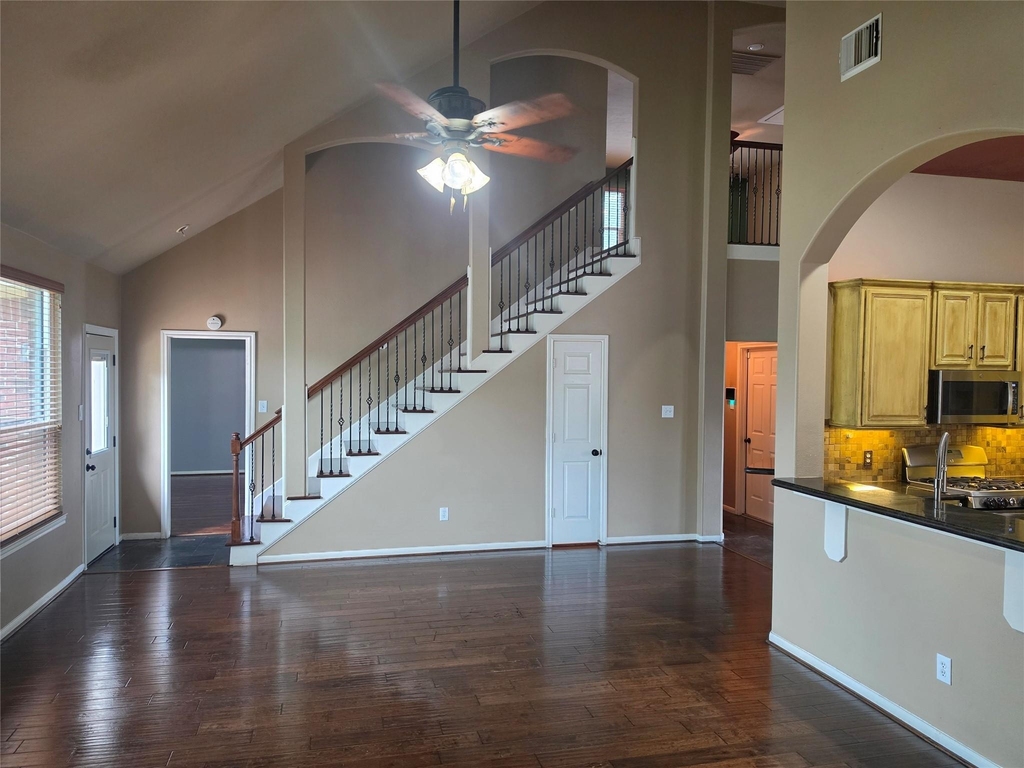 1138 Sussex Trail - Photo 7