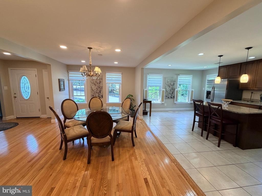 10802 Hunt Club Road - Photo 8
