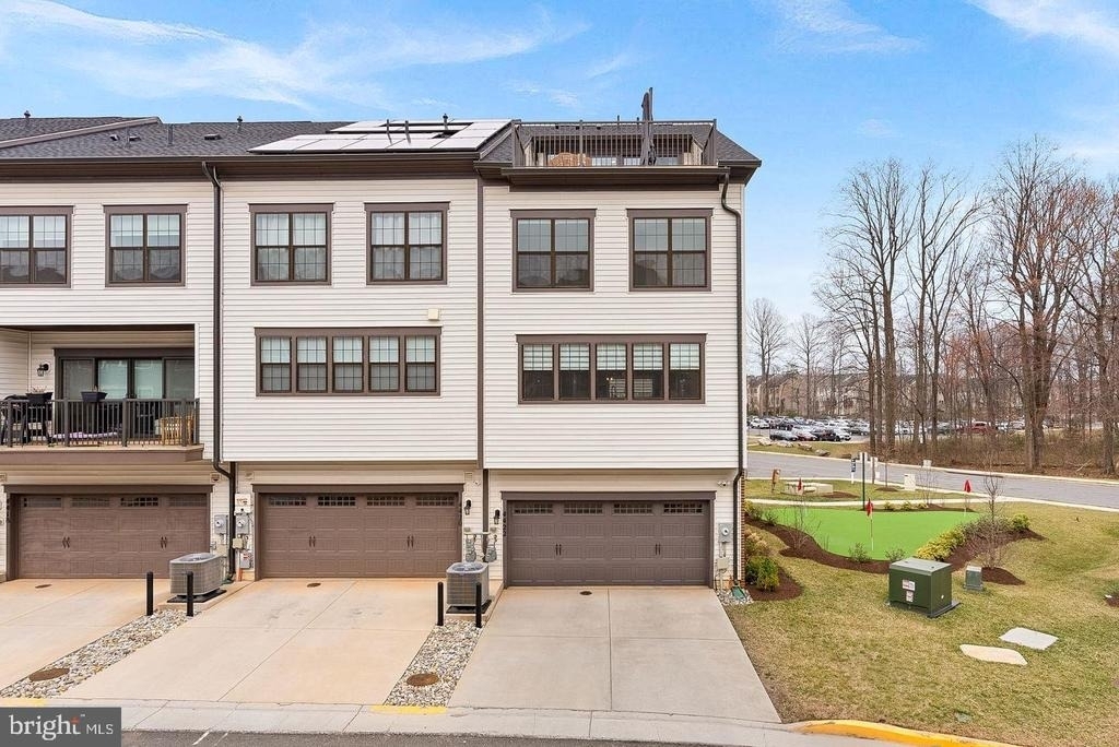 4422 Fair Lakes Court - Photo 47