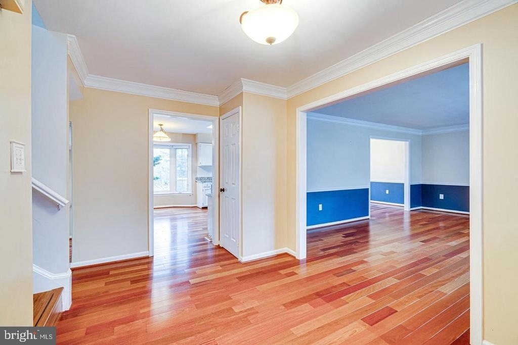 3022 Dower House Drive - Photo 5