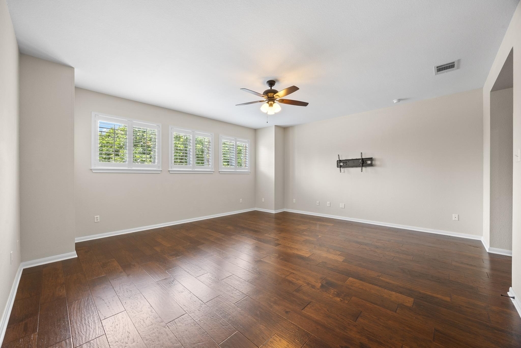 1303 Quiet Creek Dr - Photo 17
