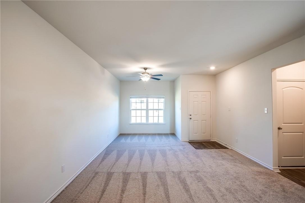 14201 Prairie Sod Ln - Photo 4