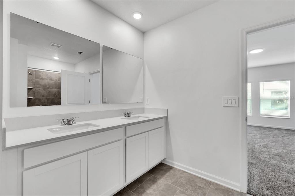 243 Hayley Street - Photo 15