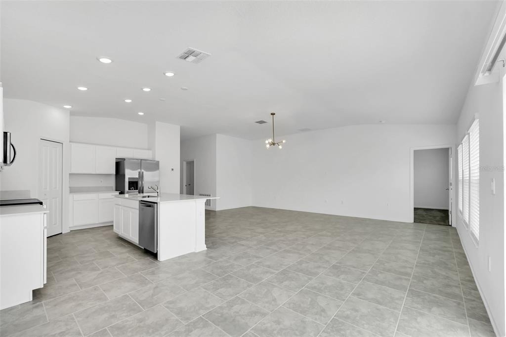 243 Hayley Street - Photo 8