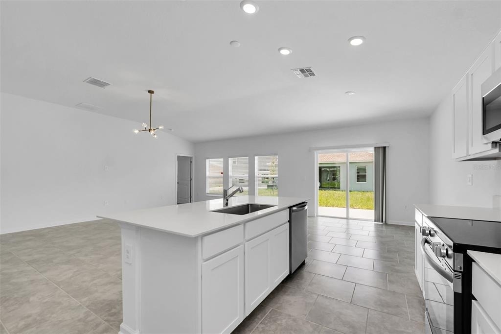 243 Hayley Street - Photo 11