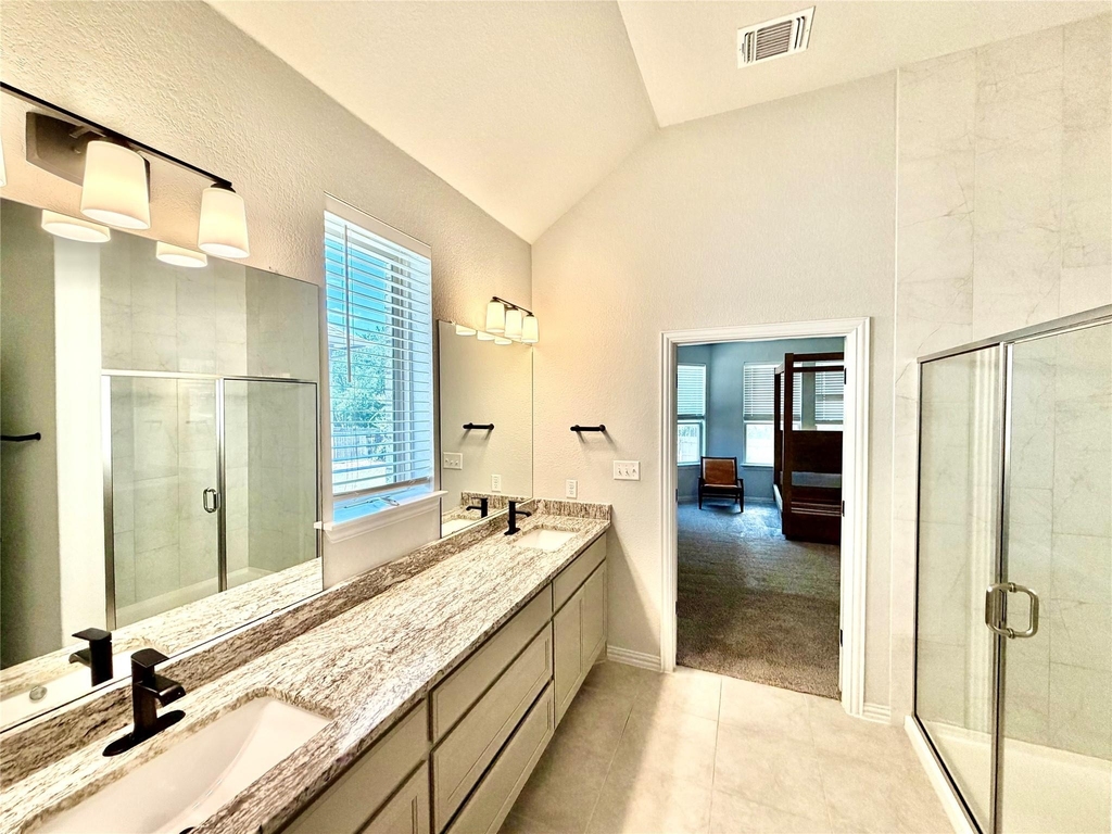 191 Goshen Dr - Photo 4