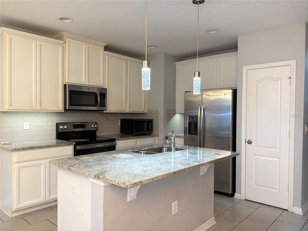 1031 Flowing Tide Drive - Photo 9