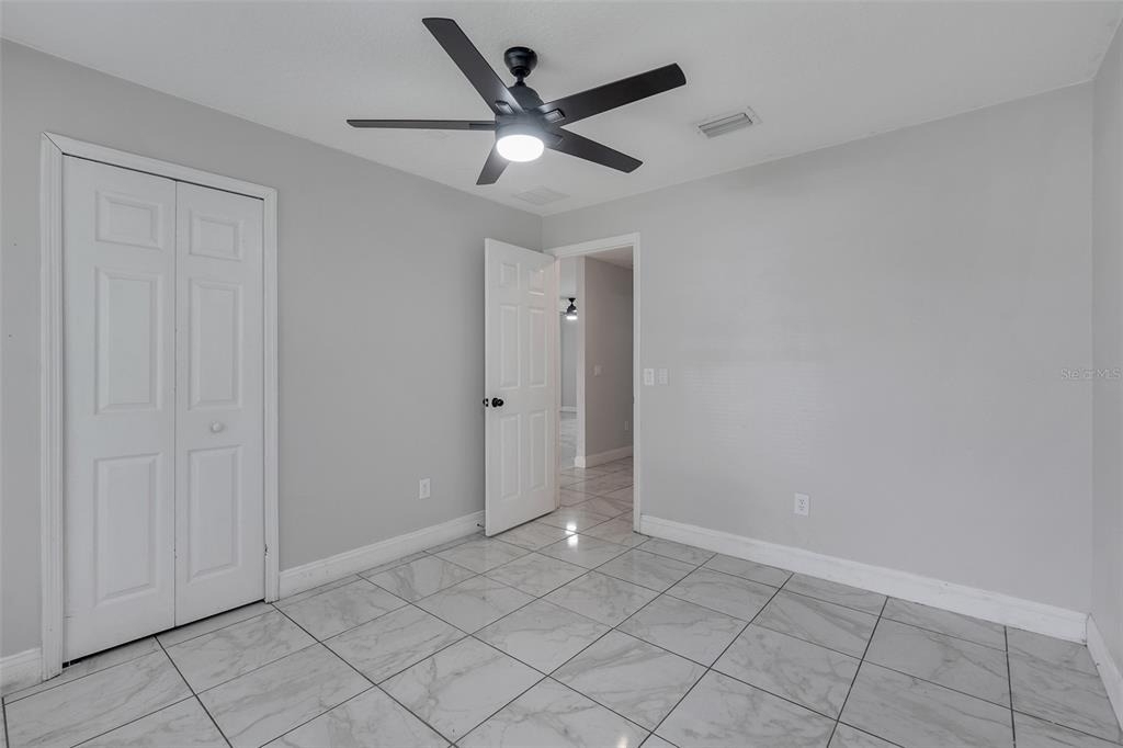 810 Valnera Court - Photo 18