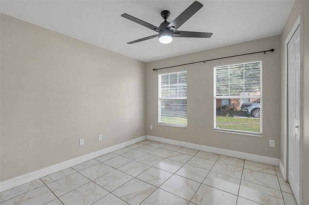 810 Valnera Court - Photo 17