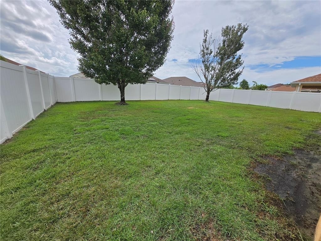 2246 Waukegan Drive - Photo 32