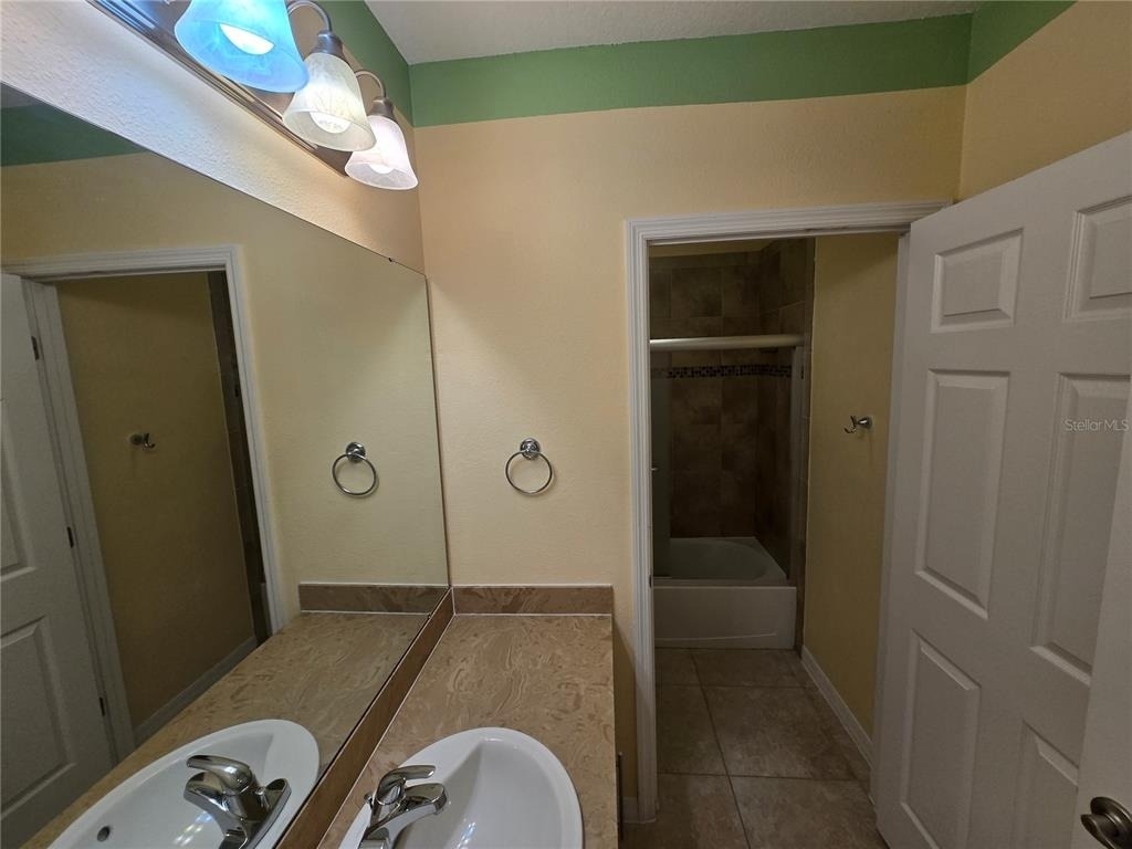 2246 Waukegan Drive - Photo 28