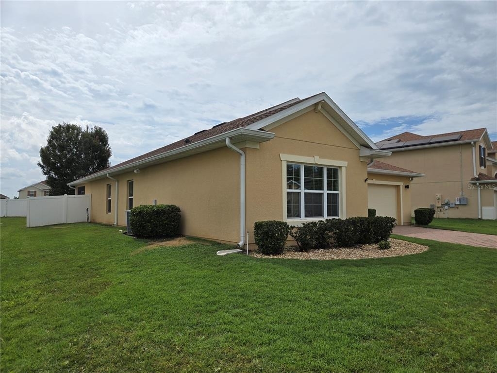 2246 Waukegan Drive - Photo 2