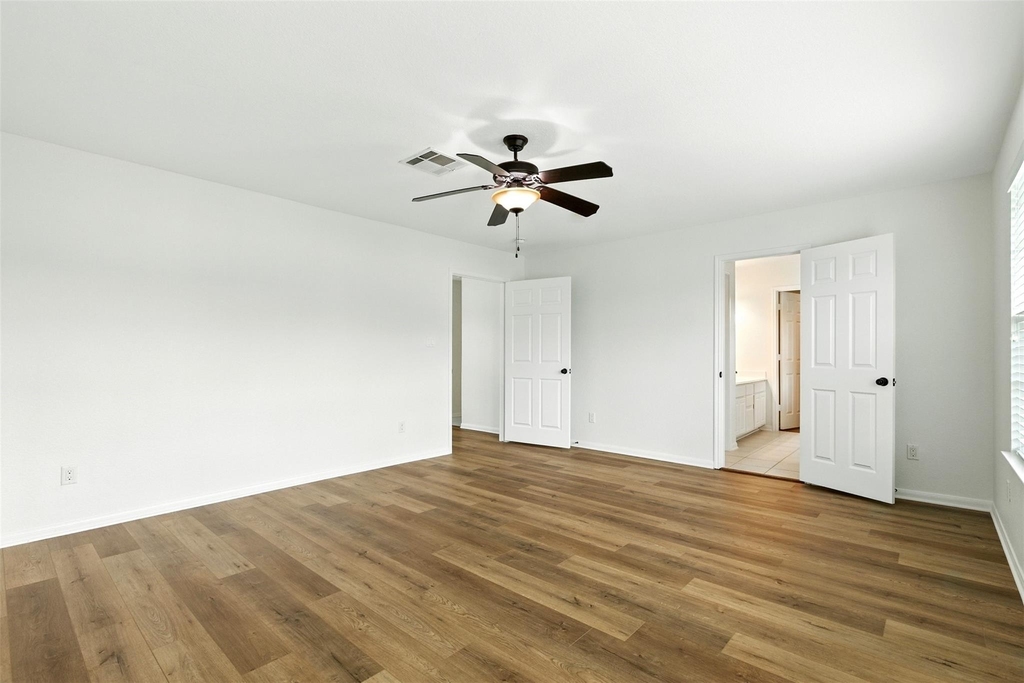 3219 This Way - Photo 18