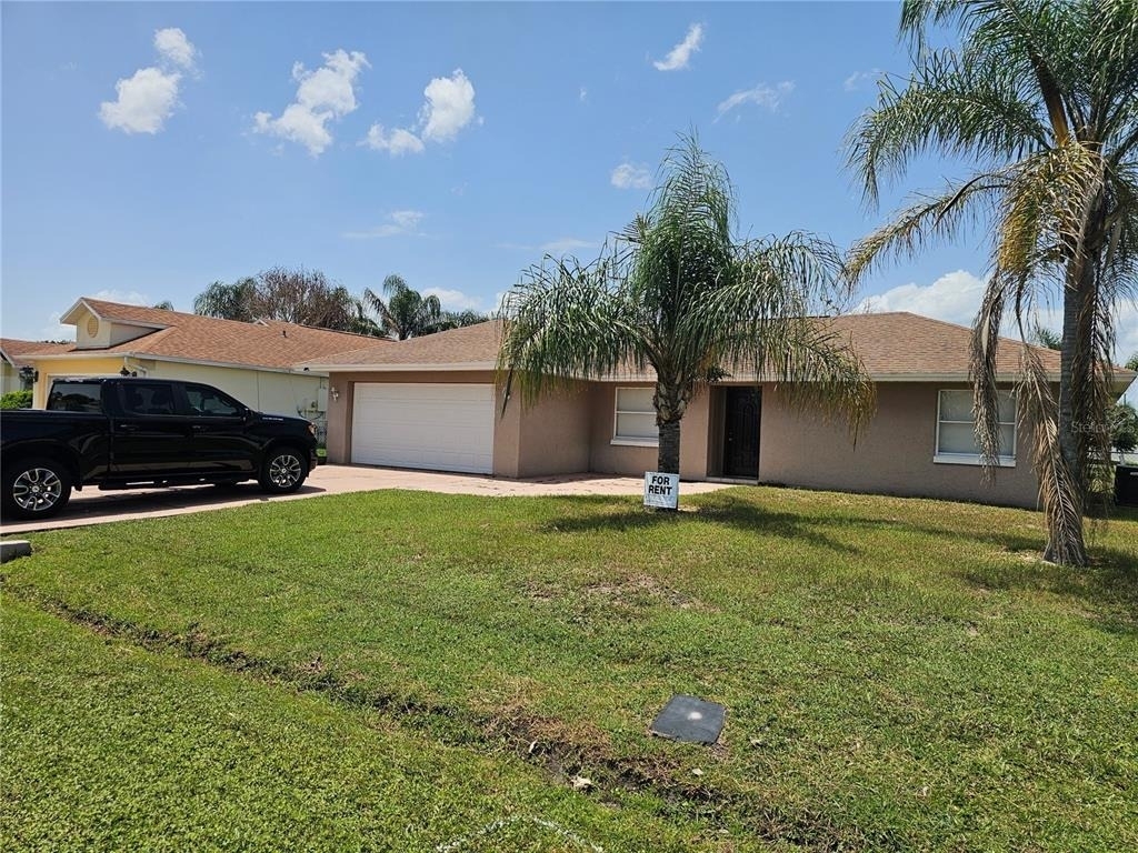 102 Whitehall Way - Photo 1