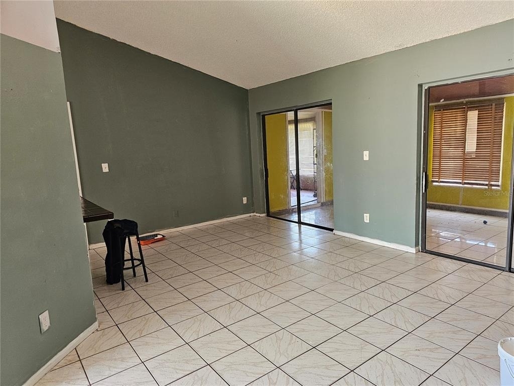 102 Whitehall Way - Photo 9