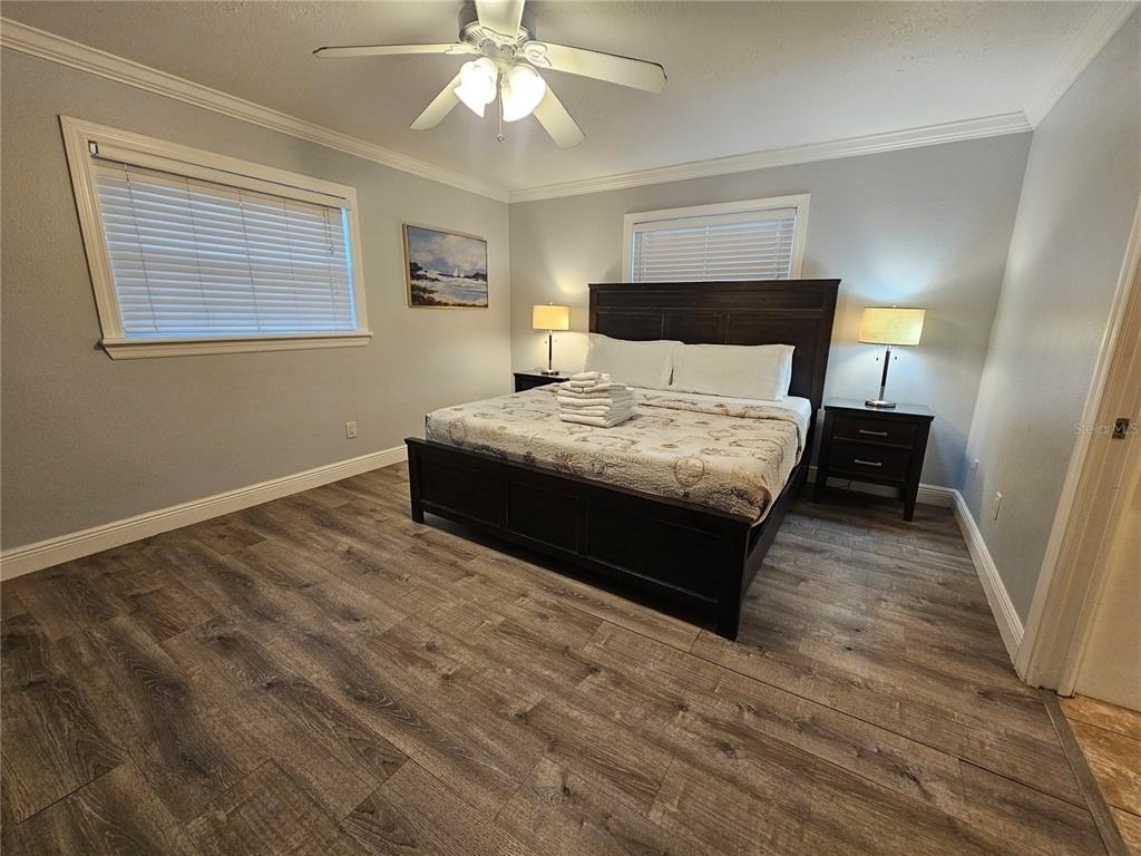 2130 Pinehurst Street - Photo 9