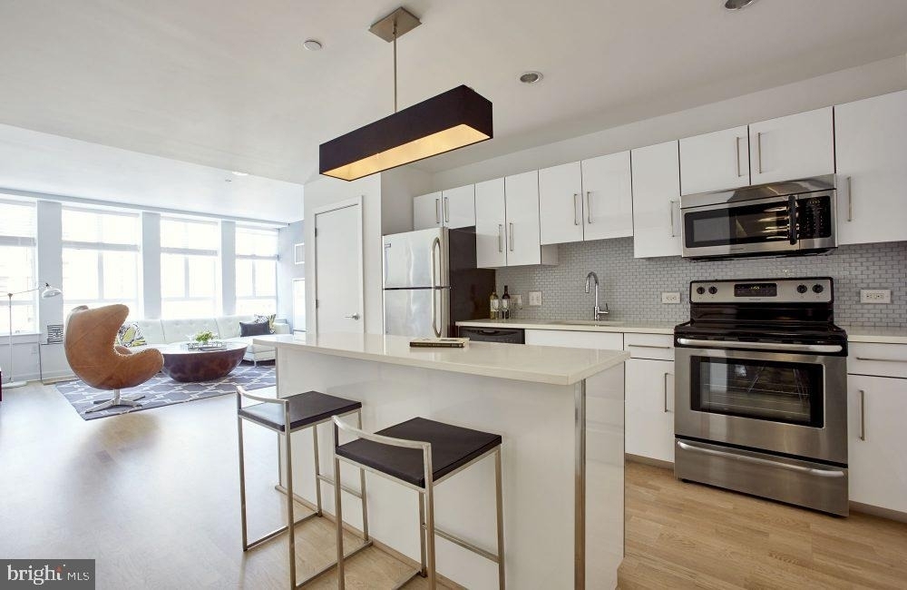 1616 Walnut Street - Photo 6