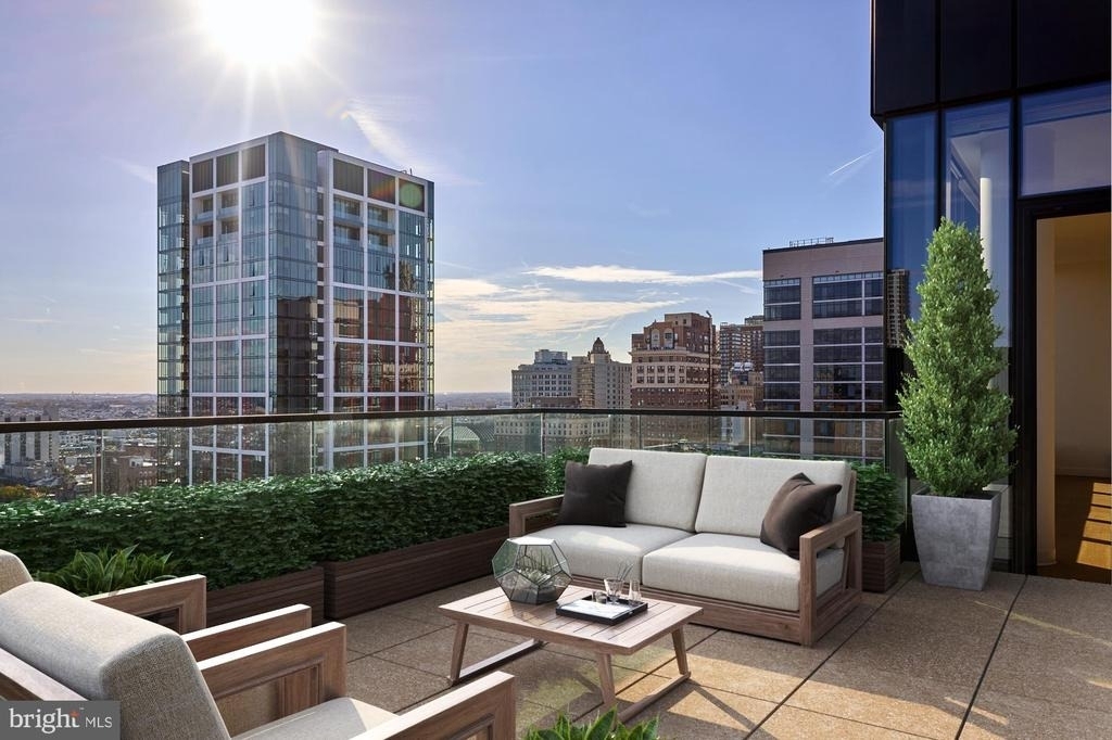1134 Sansom Street - Photo 32