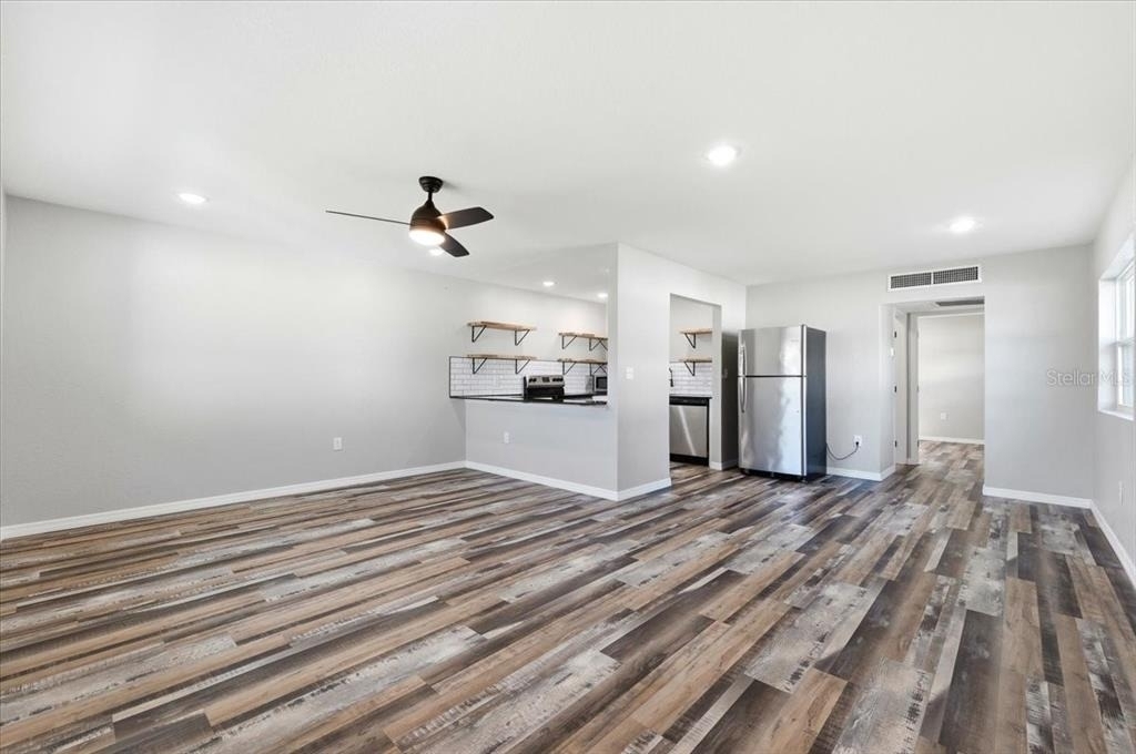 205 Andover Place N - Photo 12